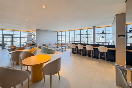 Apartamento à venda com 81m², 2 quartos e 1 vaga Apartamento à venda com 81m², 2 quartos e 1 vagaÁrea comum