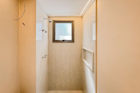 Apartamento à venda com 81m², 2 quartos e 1 vaga Apartamento à venda com 81m², 2 quartos e 1 vagaBanheiro da Suíte 1