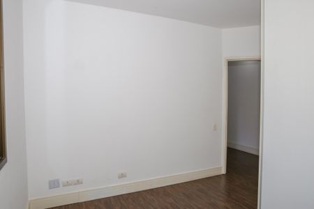 Apartamento para alugar com 170m², 3 quartos e 2 vagas Apartamento para alugar com 170m², 3 quartos e 2 vagasQuarto