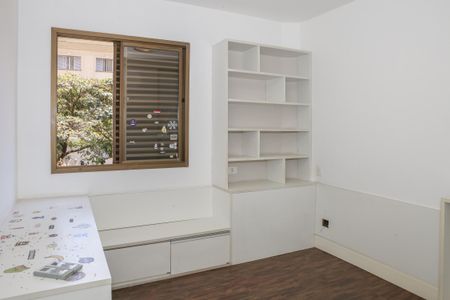 Apartamento para alugar com 170m², 3 quartos e 2 vagas Apartamento para alugar com 170m², 3 quartos e 2 vagasQuarto 2