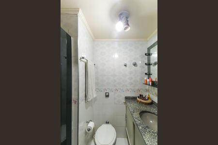 Apartamento à venda com 82m², 2 quartos e 1 vaga Apartamento à venda com 82m², 2 quartos e 1 vagaBanheiro da Suíte 2