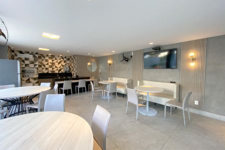 Apartamento à venda com 238m², 4 quartos e 5 vagasÁrea comum - Espaço Gourmet