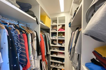 Apartamento à venda com 238m², 4 quartos e 5 vagasCloset da Suite