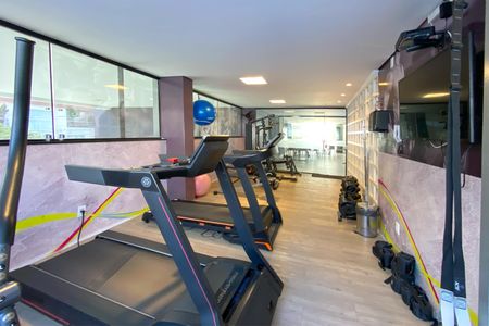 Apartamento à venda com 238m², 4 quartos e 5 vagasÁrea comum - Academia