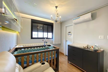 Apartamento à venda com 238m², 4 quartos e 5 vagasSuite 2