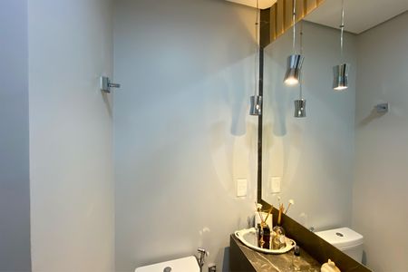 Apartamento à venda com 238m², 4 quartos e 5 vagasLavabo da Sala