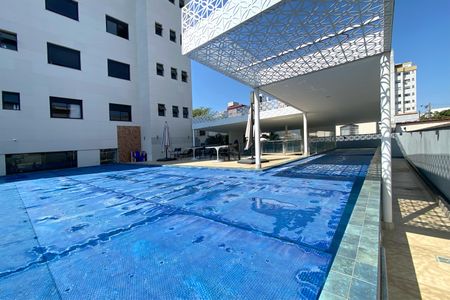 Apartamento à venda com 238m², 4 quartos e 5 vagasÁrea comum - Piscina