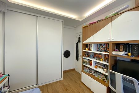 Apartamento à venda com 238m², 4 quartos e 5 vagasQuarto 1