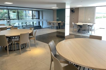 Apartamento à venda com 238m², 4 quartos e 5 vagasÁrea comum - Salão de festas