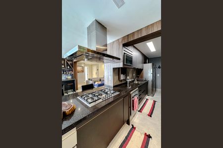 Apartamento à venda com 133m², 3 quartos e 2 vagasCozinha