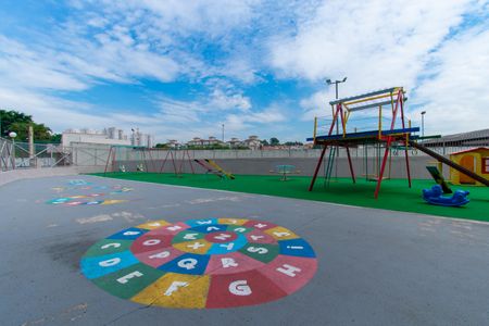 Apartamento à venda com 73m², 3 quartos e 1 vagaÁrea comum  - Playground