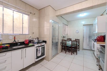 Casa à venda com 165m², 4 quartos e 1 vagaCozinha
