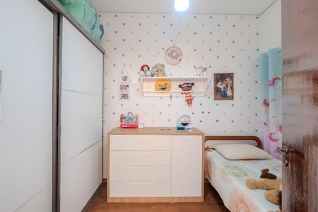 Casa à venda com 165m², 4 quartos e 1 vagaQuarto 2