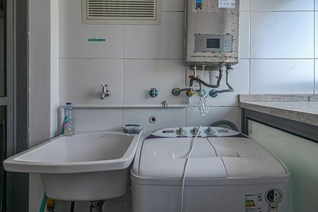 Apartamento à venda com 84m², 2 quartos e 2 vagasárea de serviço_3