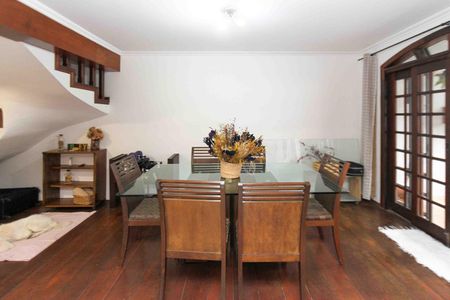 Casa à venda com 450m², 6 quartos e 8 vagasSala de Jantar