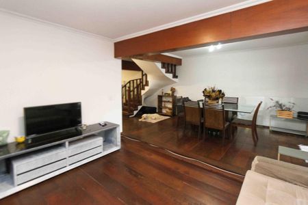 Casa à venda com 450m², 6 quartos e 8 vagasSala de Leitura