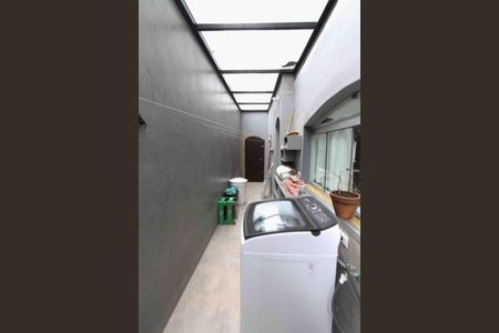 Casa à venda com 450m², 6 quartos e 8 vagasÁrea de Serviço