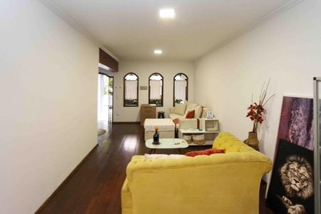 Casa à venda com 450m², 6 quartos e 8 vagasSala