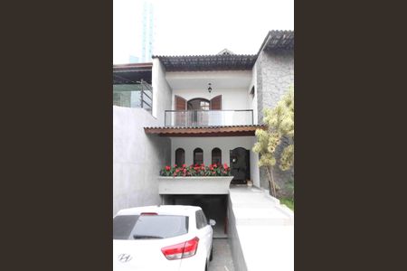 Casa à venda com 450m², 6 quartos e 8 vagasFrente da Casa