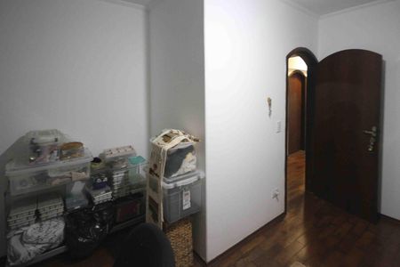 Casa à venda com 450m², 4 quartos e 8 vagas Casa à venda com 450m², 4 quartos e 8 vagasQuarto