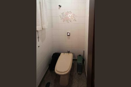 Casa à venda com 450m², 6 quartos e 8 vagasLavabo