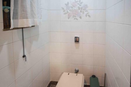 Casa à venda com 450m², 4 quartos e 8 vagas Casa à venda com 450m², 4 quartos e 8 vagasLavabo