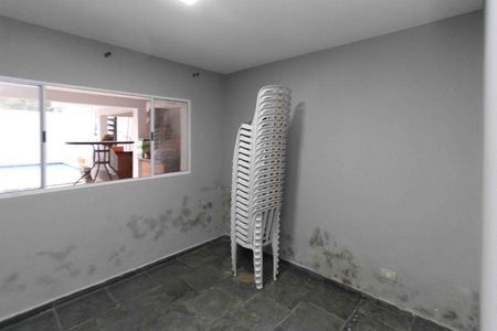 Casa à venda com 450m², 6 quartos e 8 vagasQuarto de Serviço