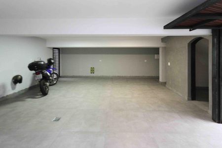 Casa à venda com 450m², 6 quartos e 8 vagasGaragem