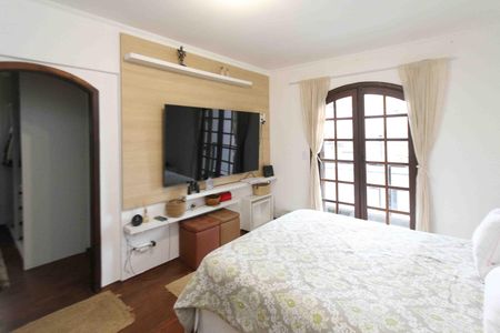 Casa à venda com 450m², 6 quartos e 8 vagasSuíte