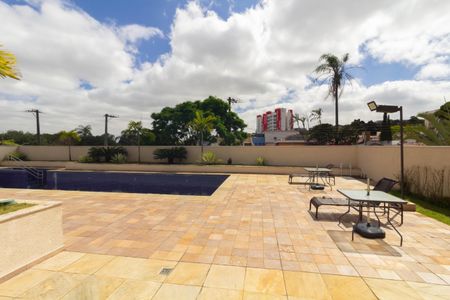 Apartamento à venda com 67m², 2 quartos e 1 vaga Apartamento à venda com 67m², 2 quartos e 1 vagaÁrea comum - Piscina