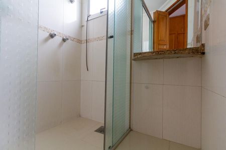 Apartamento à venda com 67m², 2 quartos e 1 vagaBanheiro 1