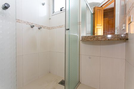 Apartamento à venda com 67m², 2 quartos e 1 vagaBanheiro da Suíte