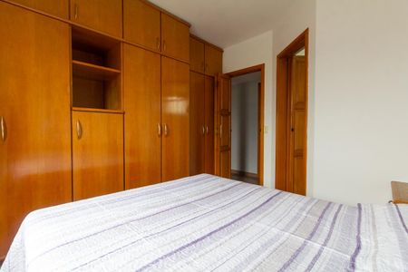 Apartamento à venda com 67m², 2 quartos e 1 vagaQuarto 2