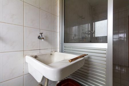 Apartamento à venda com 67m², 2 quartos e 1 vagaÁrea de Serviço