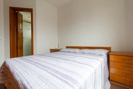 Apartamento à venda com 67m², 2 quartos e 1 vagaQuarto 2