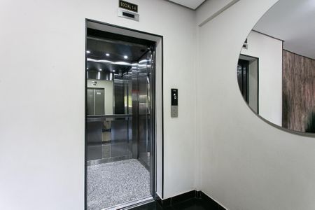 Apartamento à venda com 67m², 2 quartos e 1 vagaÁrea Comum