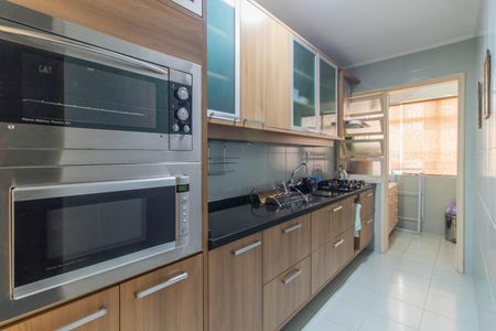 Apartamento à venda com 73m², 2 quartos e 1 vagaCozinha e Área de Serviço