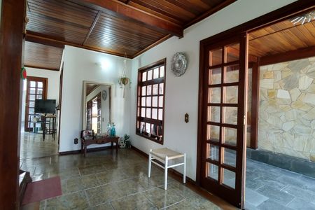 Casa para alugar com 250m², 4 quartos e 3 vagasSala 1