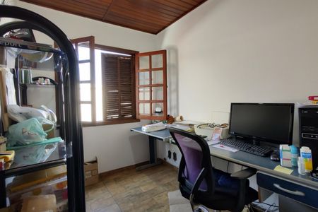 Casa para alugar com 250m², 4 quartos e 3 vagasQuarto 1