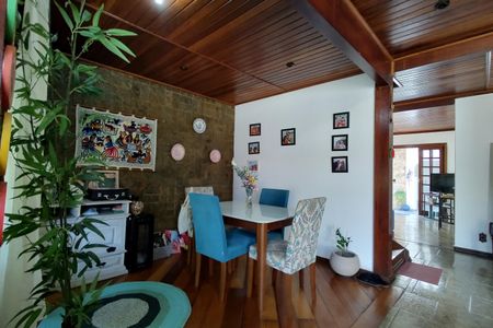 Casa para alugar com 250m², 4 quartos e 3 vagasSala 1