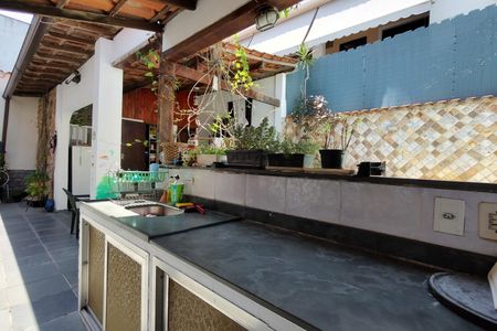 Casa para alugar com 250m², 4 quartos e 3 vagasÁrea gourmet