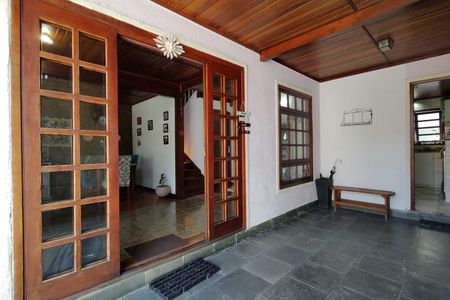 Casa para alugar com 250m², 4 quartos e 3 vagasGaragem