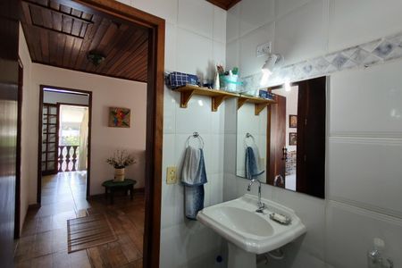 Casa para alugar com 250m², 4 quartos e 3 vagasBanheiro Social