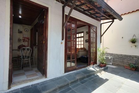 Casa para alugar com 250m², 4 quartos e 3 vagasÁrea gourmet