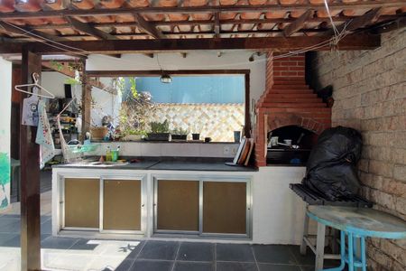 Casa para alugar com 250m², 4 quartos e 3 vagasChurrasqueira