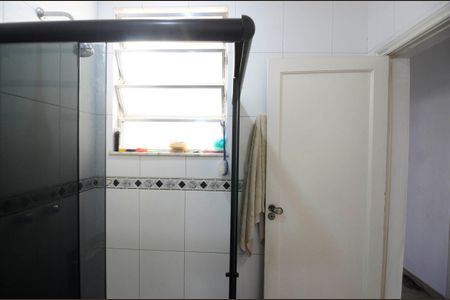 Apartamento à venda com 230m², 4 quartos e 1 vagaBanheiro 2