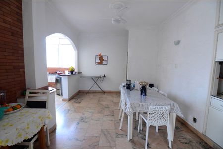 Apartamento à venda com 230m², 4 quartos e 1 vagaCopa