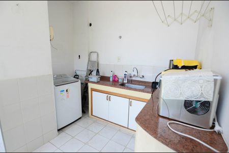 Apartamento à venda com 230m², 4 quartos e 1 vagaÁrea de Serviço