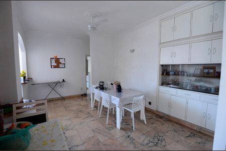 Apartamento à venda com 230m², 4 quartos e 1 vagaCopa