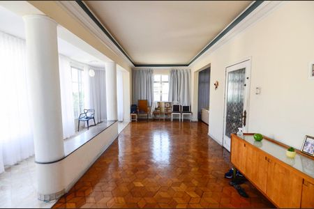 Apartamento à venda com 230m², 4 quartos e 1 vagaSala